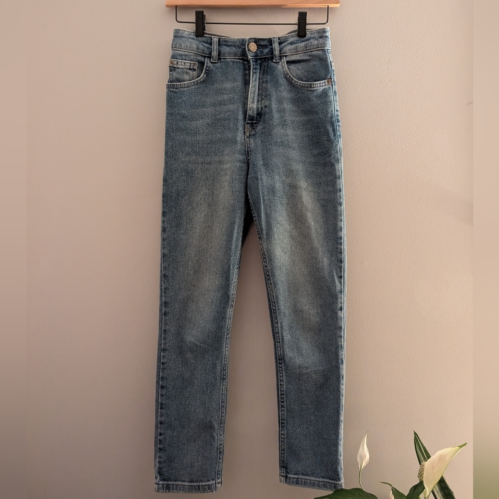 BDG Girlfriend High Rise Denim Jeans